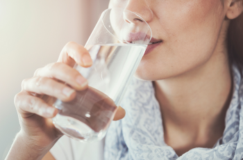 Does Drinking Water Hydrate Your Skin? What Dermatologists Really Say