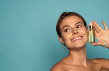 Skincare Power Trio: Hyaluronic Acid, Retinol, and Vitamin C Explained