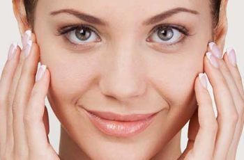 How to Keep Skin Hydrated in Winter: 9 Proven Tips
