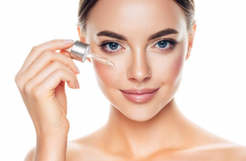 Daily Skincare with Mandelic Acid: Safe and Effective Use