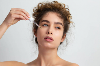 Retinol Plus Alpha Arbutin: A Brightening Skincare Power Duo Retinol Plus Alpha Arbutin: A Brightening Skincare Power Duo