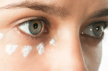 The Worst Eye Cream Mistakes You’re Probably Making (And How to Fix Them)