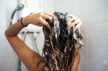 The Hair Washing Mistake Making You Go Bald: 12 Shampoos Experts Actually Use for Thinning Hair The Hair Washing Mistake Making You Go Bald: 12 Shampoos Experts Actually Use for Thinning Hair