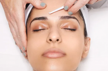 Should You Dermaplane If Retinol Is in Your Routine? Should You Dermaplane If Retinol Is in Your Routine?