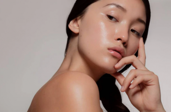 Mixing Tretinoin and Azelaic Acid for Clearer, Brighter Skin